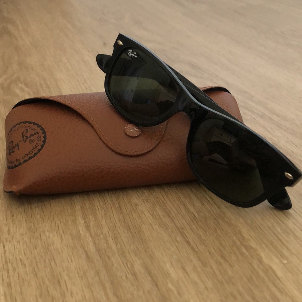 Raybans- New Wayfarer Style Sunglasses